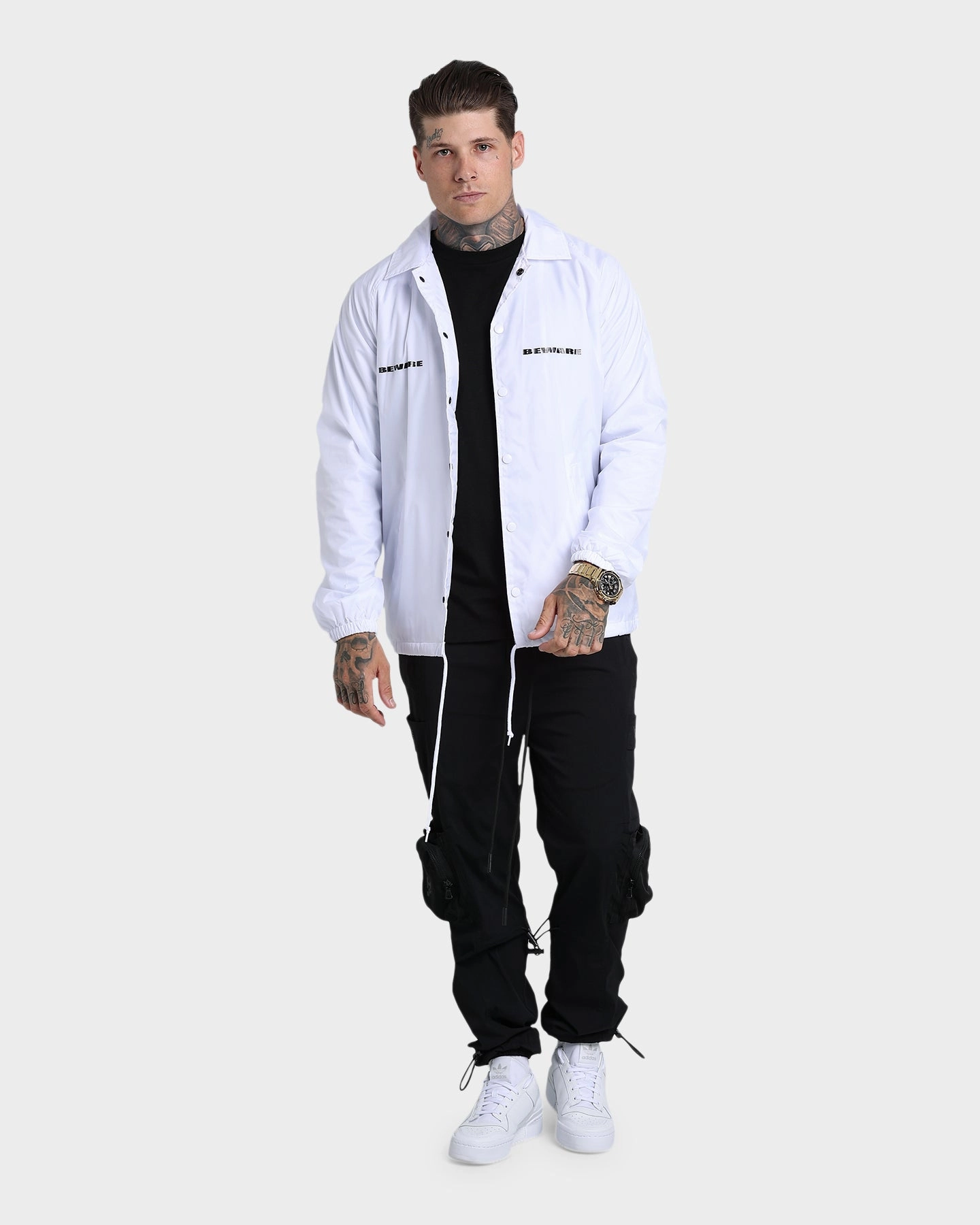 4HUNNID Beware of the Dog Jacket White