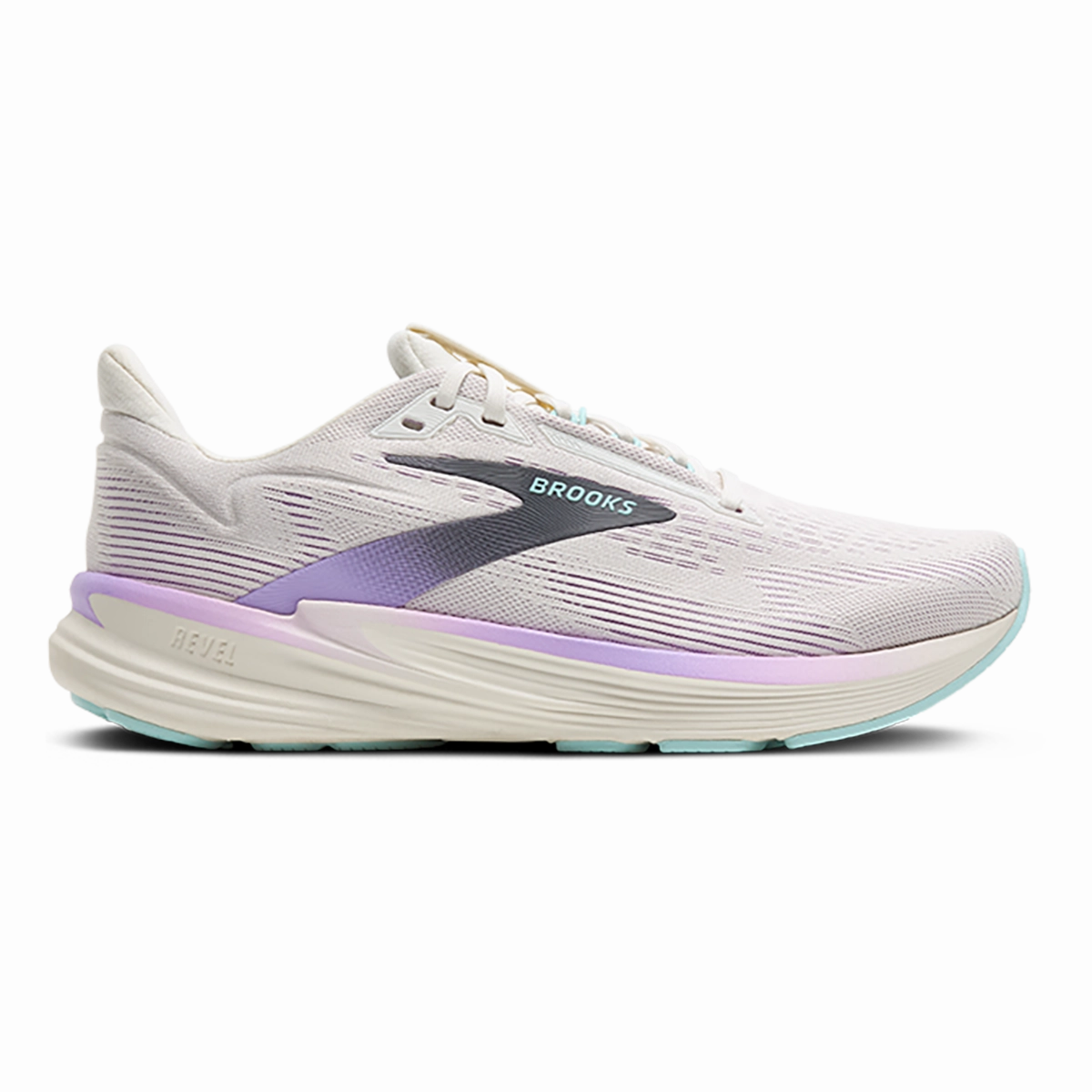 Brooks Revel 8
