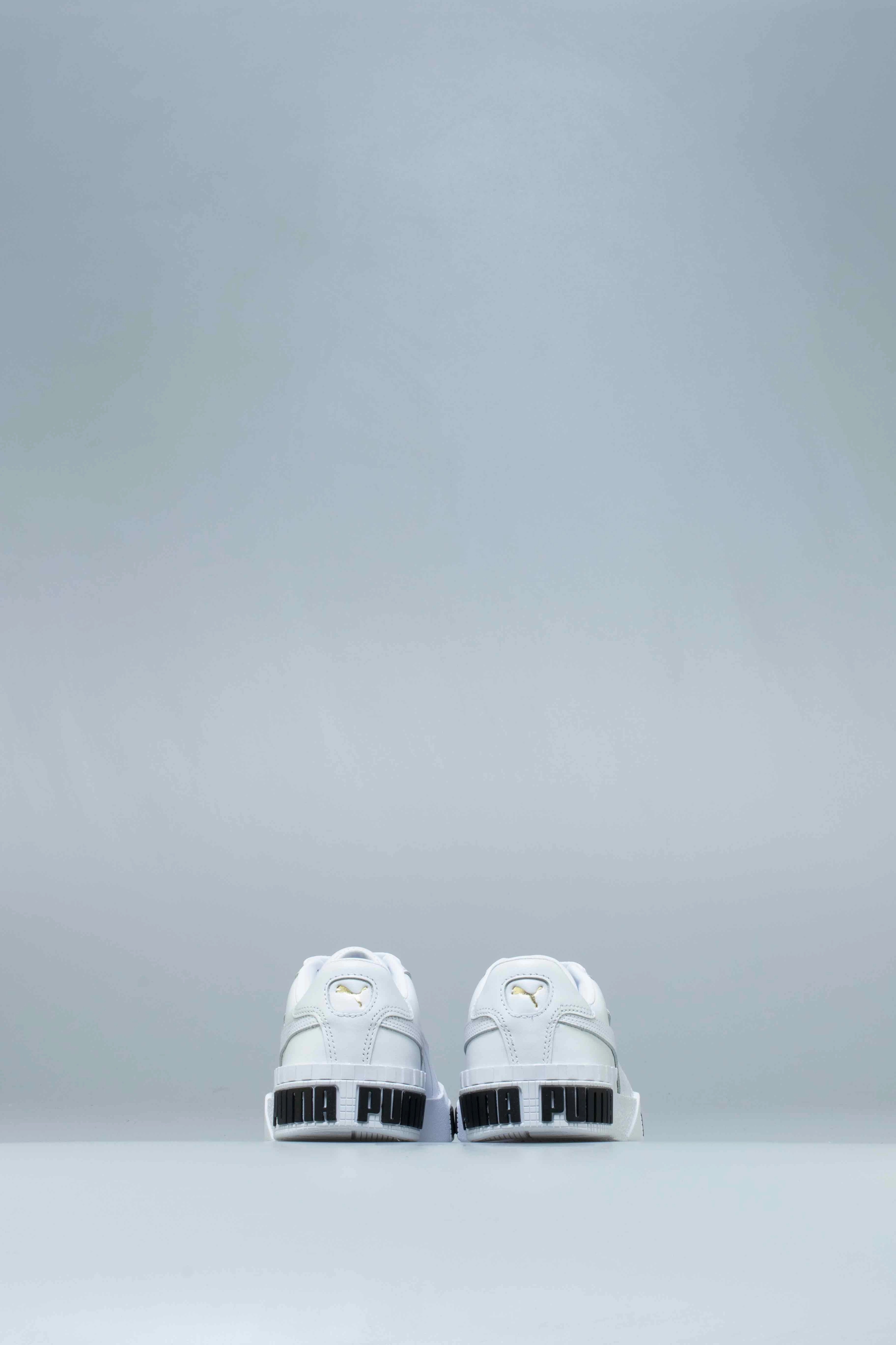 Cali Bold Womens Lifestyle Shoe - White/Gold