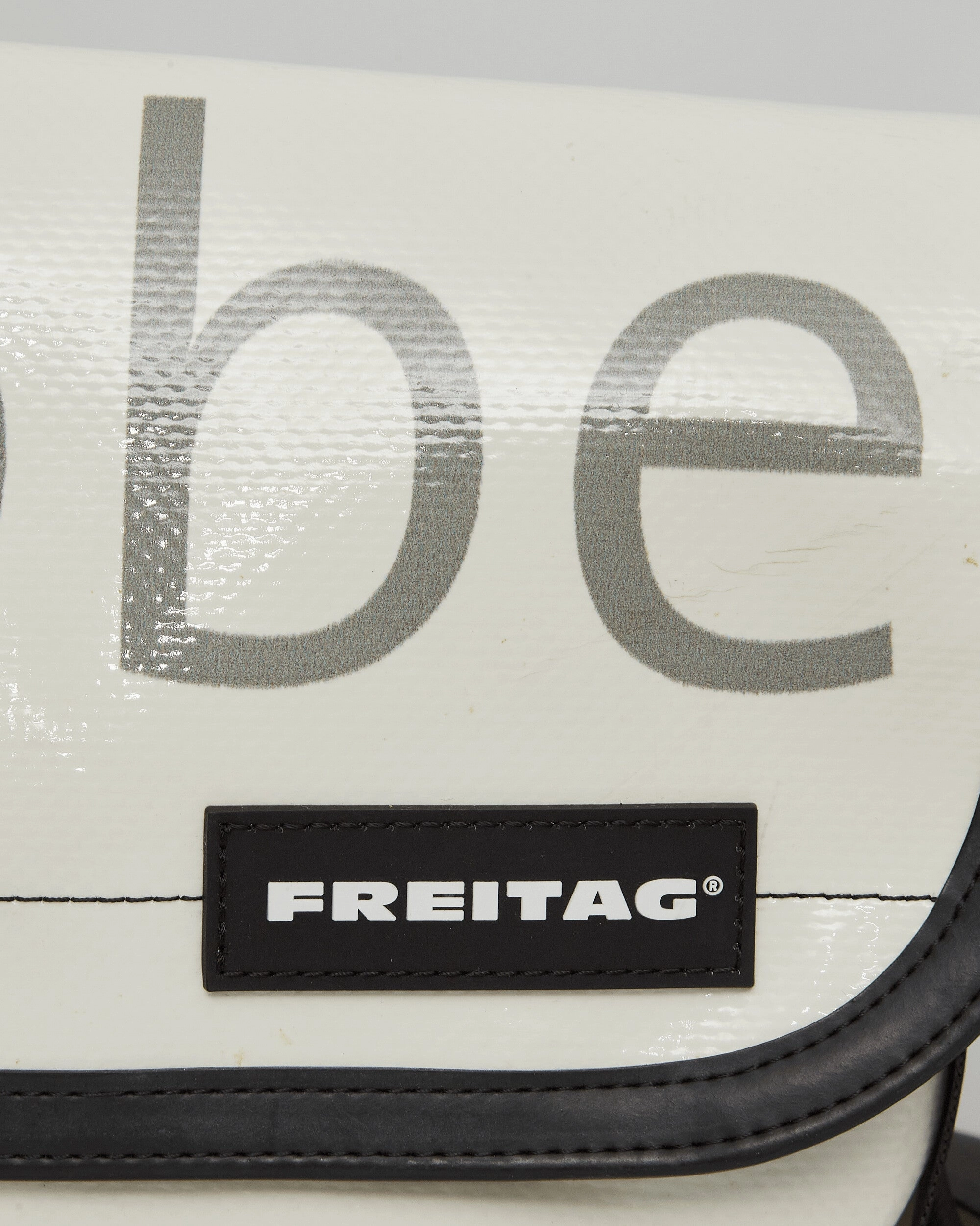 F41 Hawaii Five-0 Extra Small Messenger Bag White