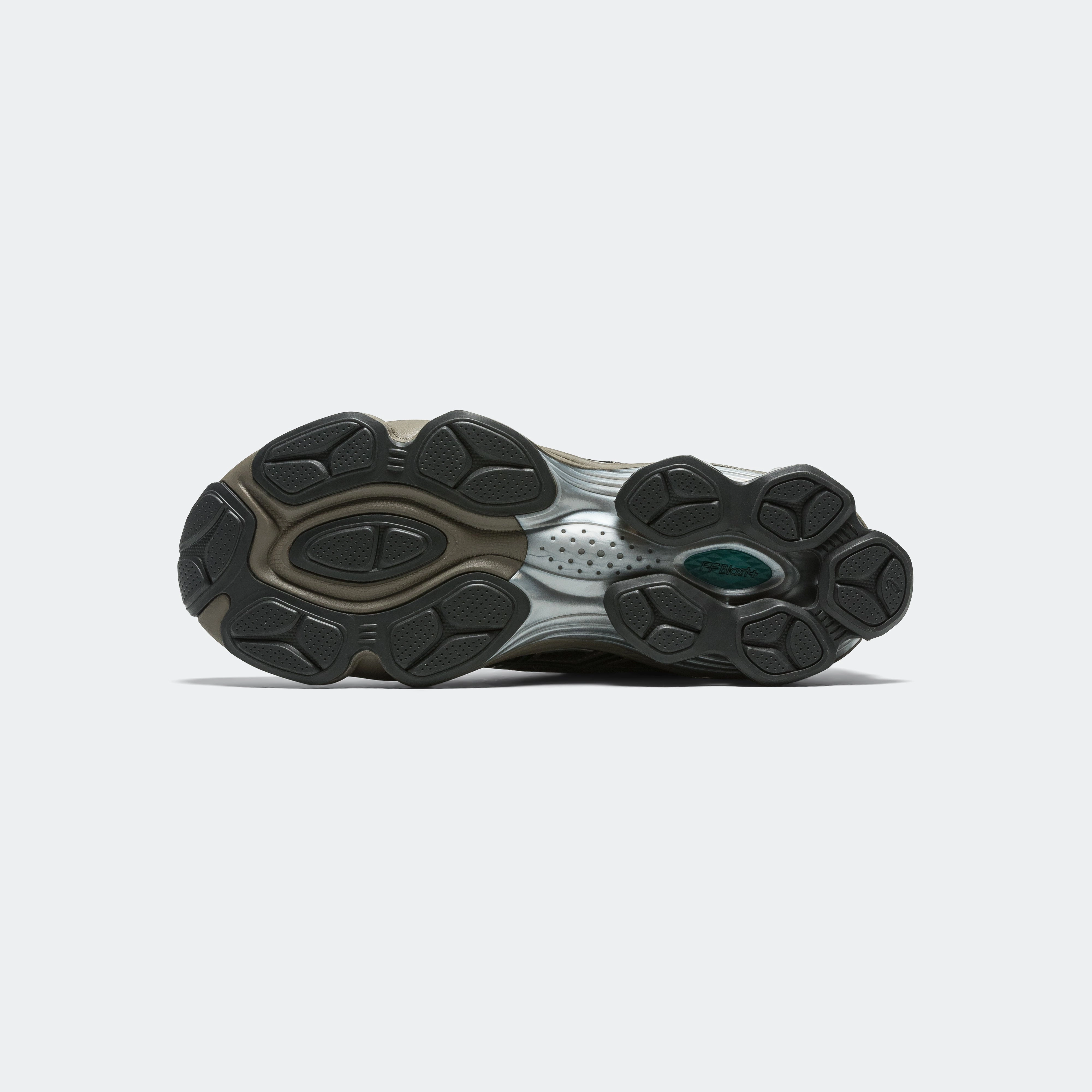 GEL-Kinetic Fluent - Black/Dark Taupe