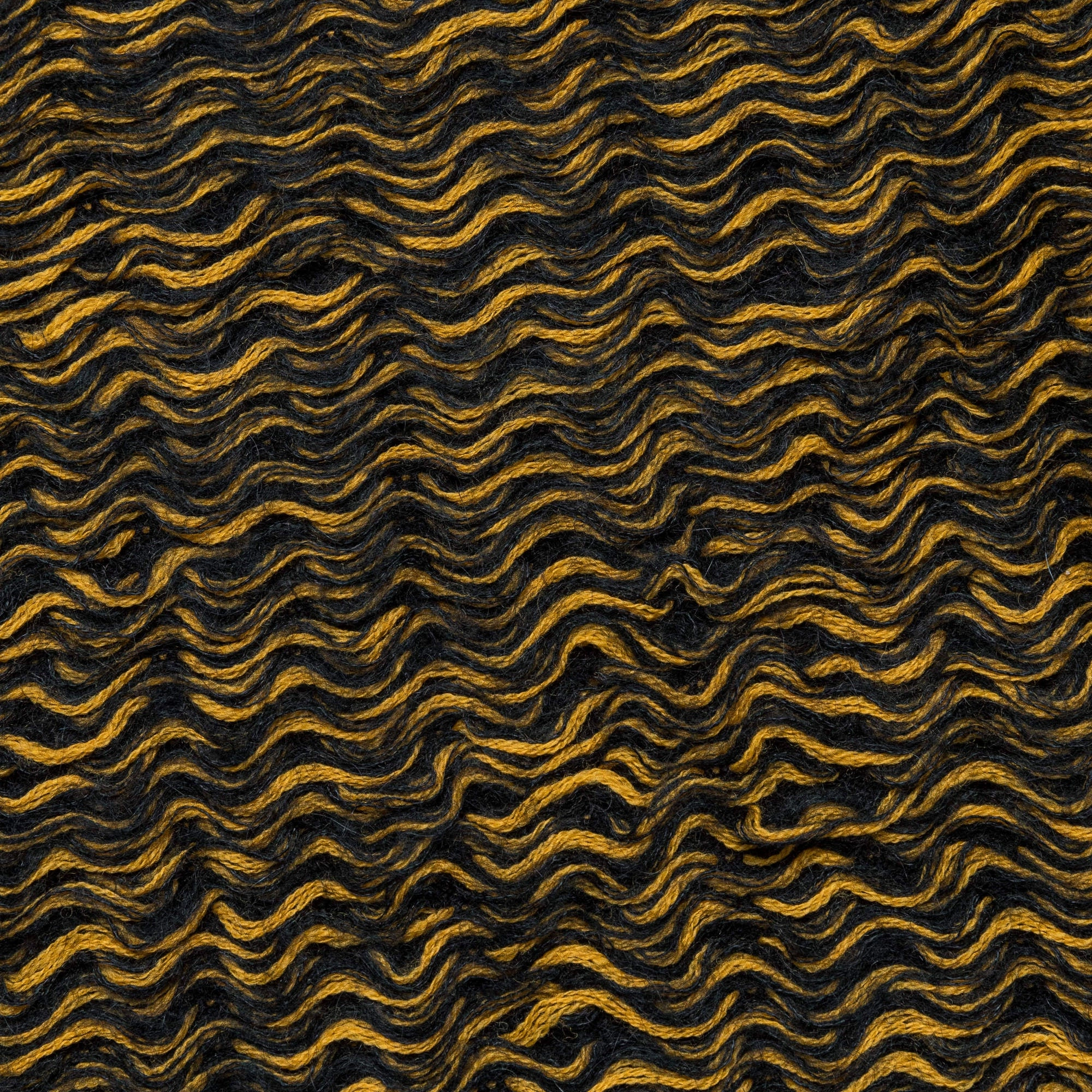 Hairy Wave Crewneck - Black/Yellow