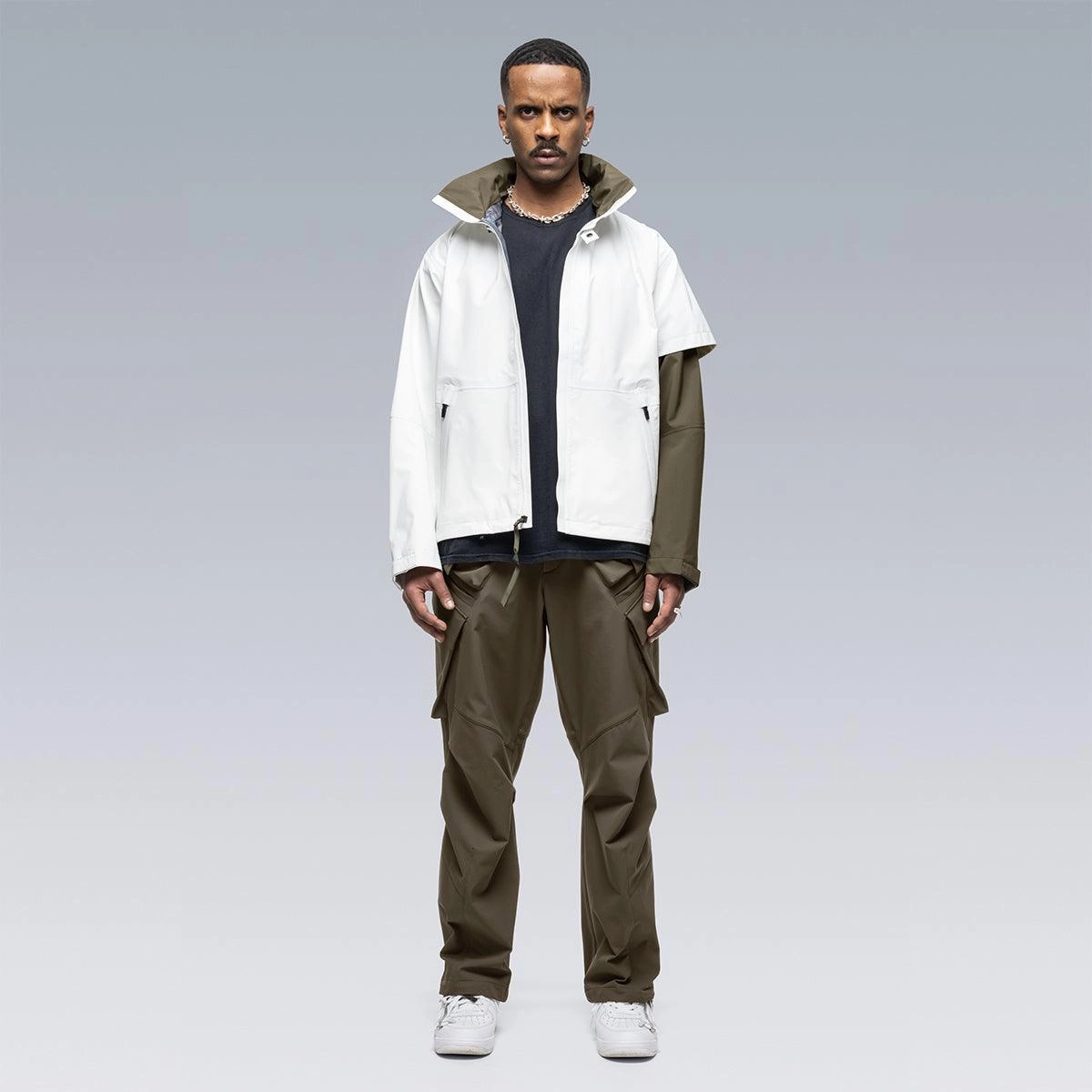 J101-GT 'White RAF Green'