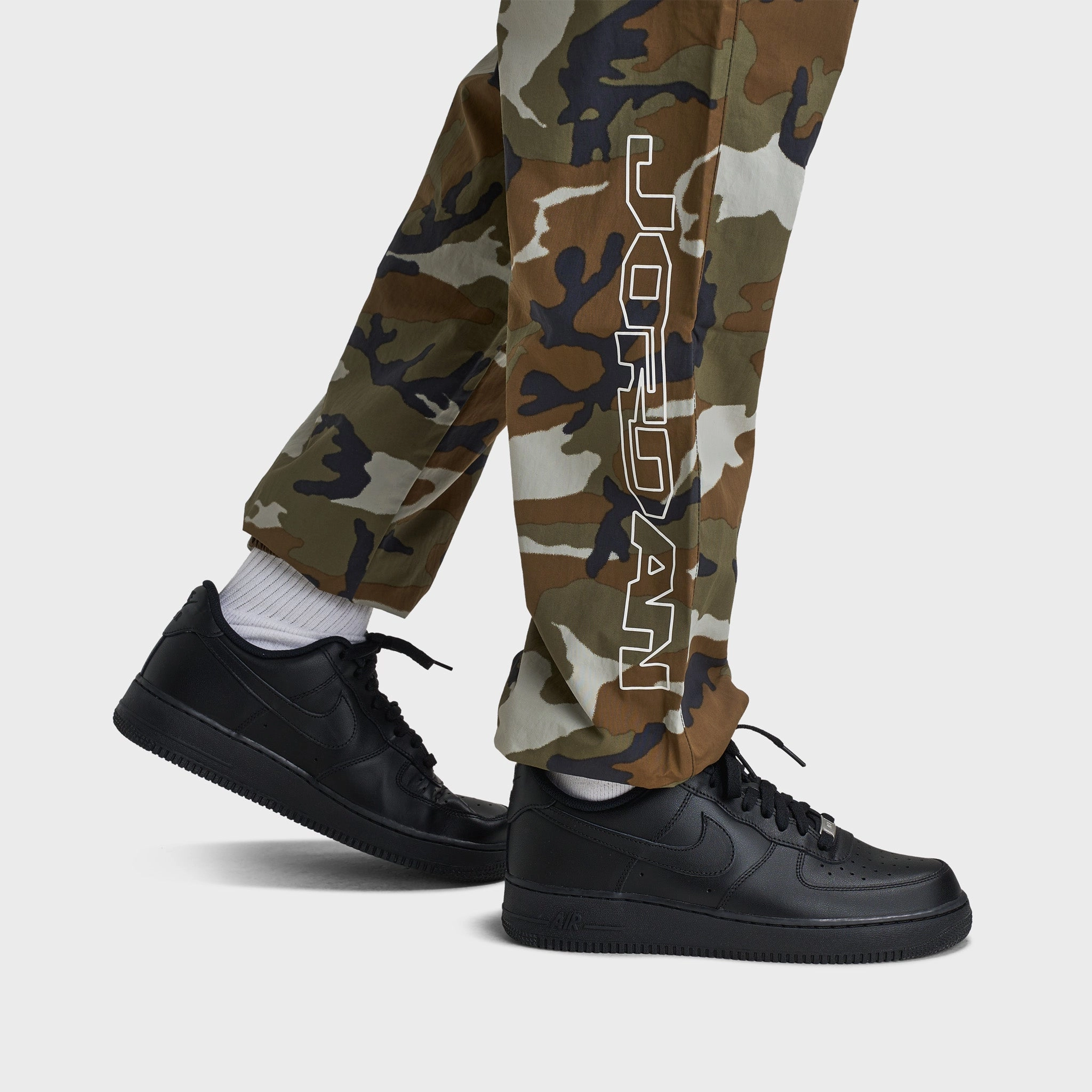 Jordan MVP Camo Pants Light Olive / Sail
