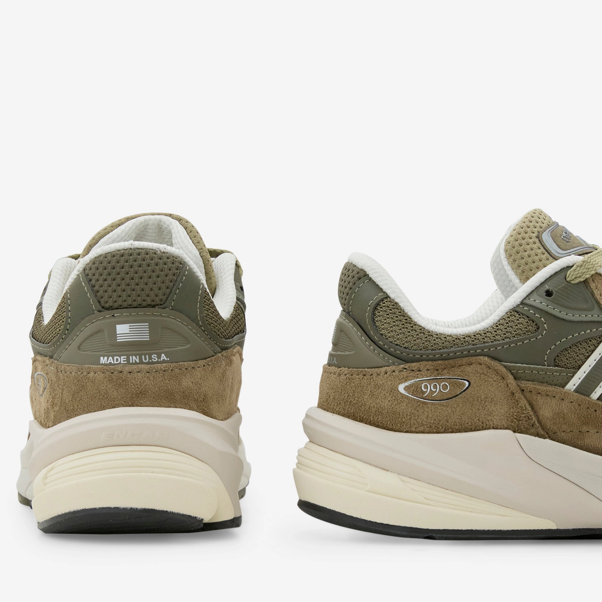 Made In USA 990v6 True Camo