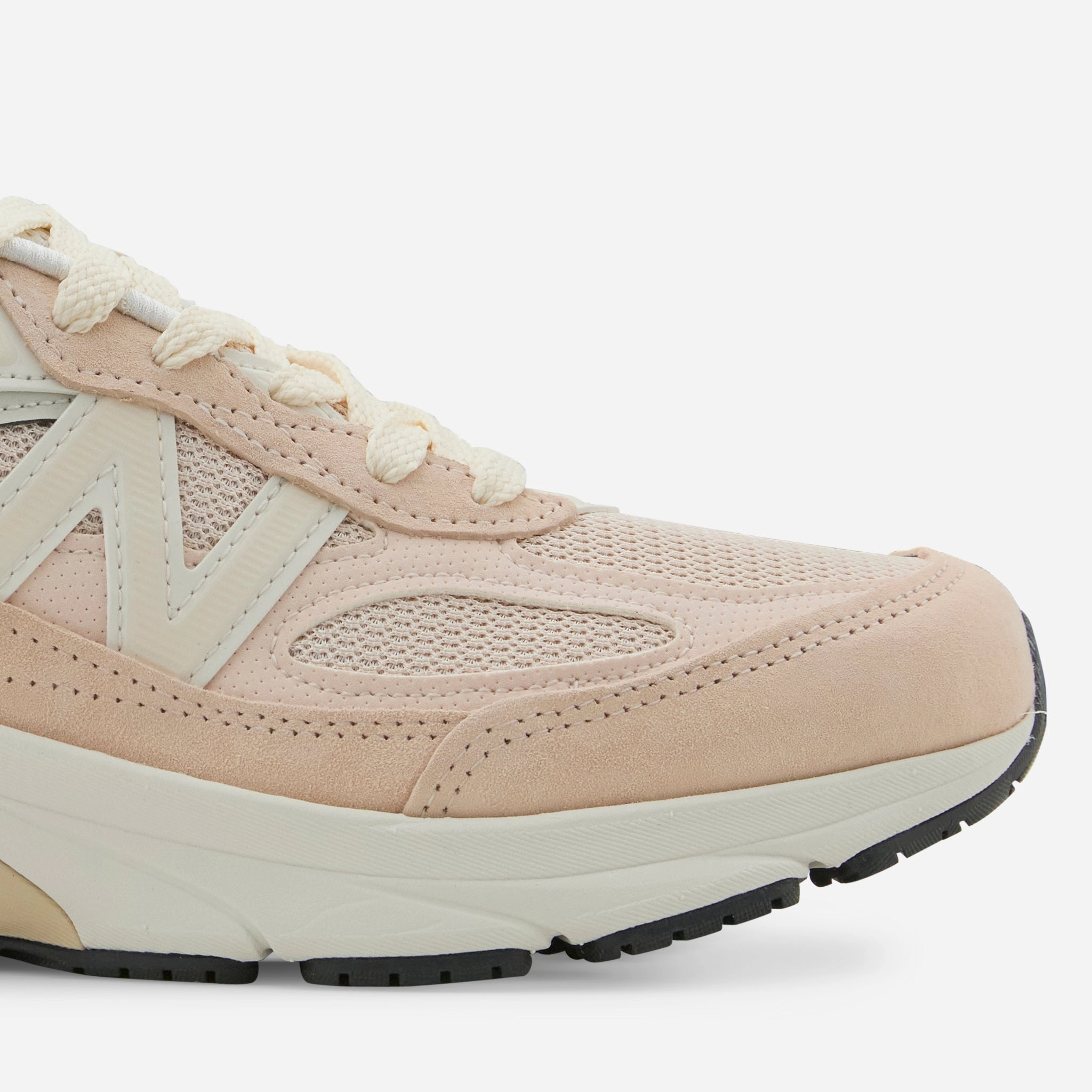 Made in USA 990v6 Vintage Rose | Sea Salt