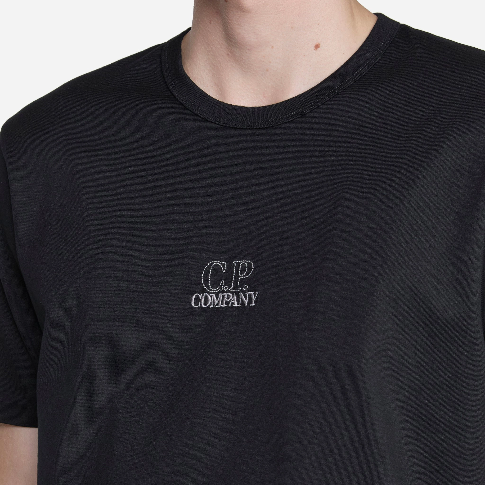 Mercerized 30/2 Jersey Twisted Logo Graphic T-Shirt Black