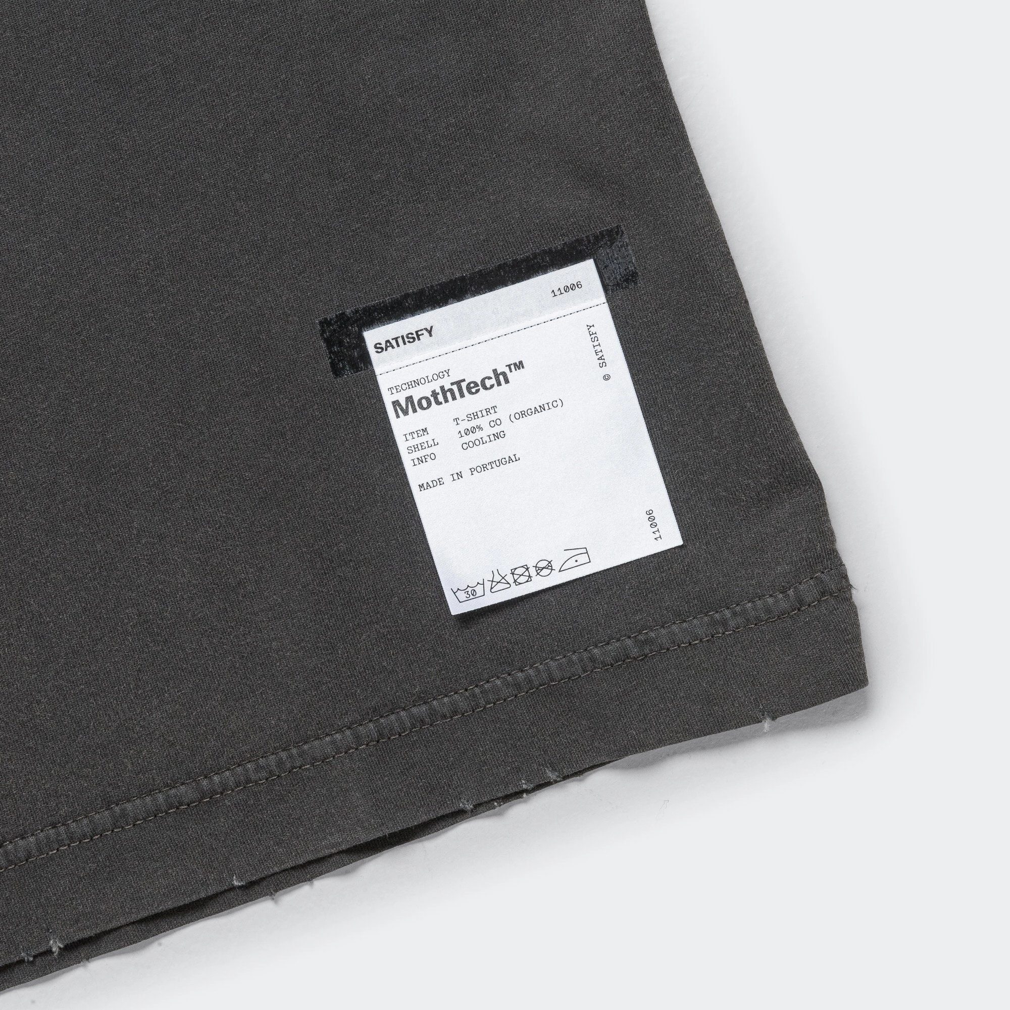 MothTech Scorpion T-Shirt - Aged Black