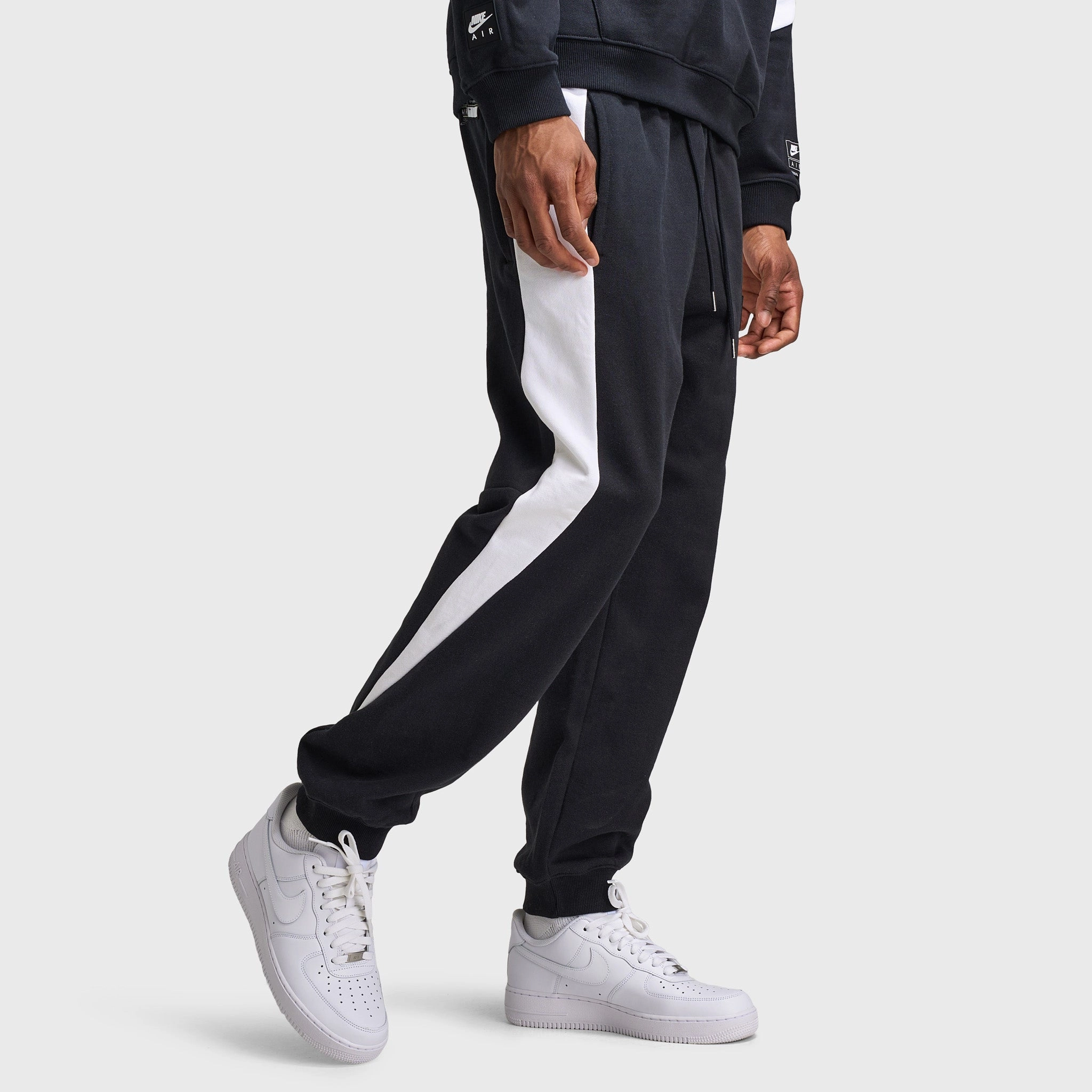 Nike Air Fleece Joggers Black / White - White