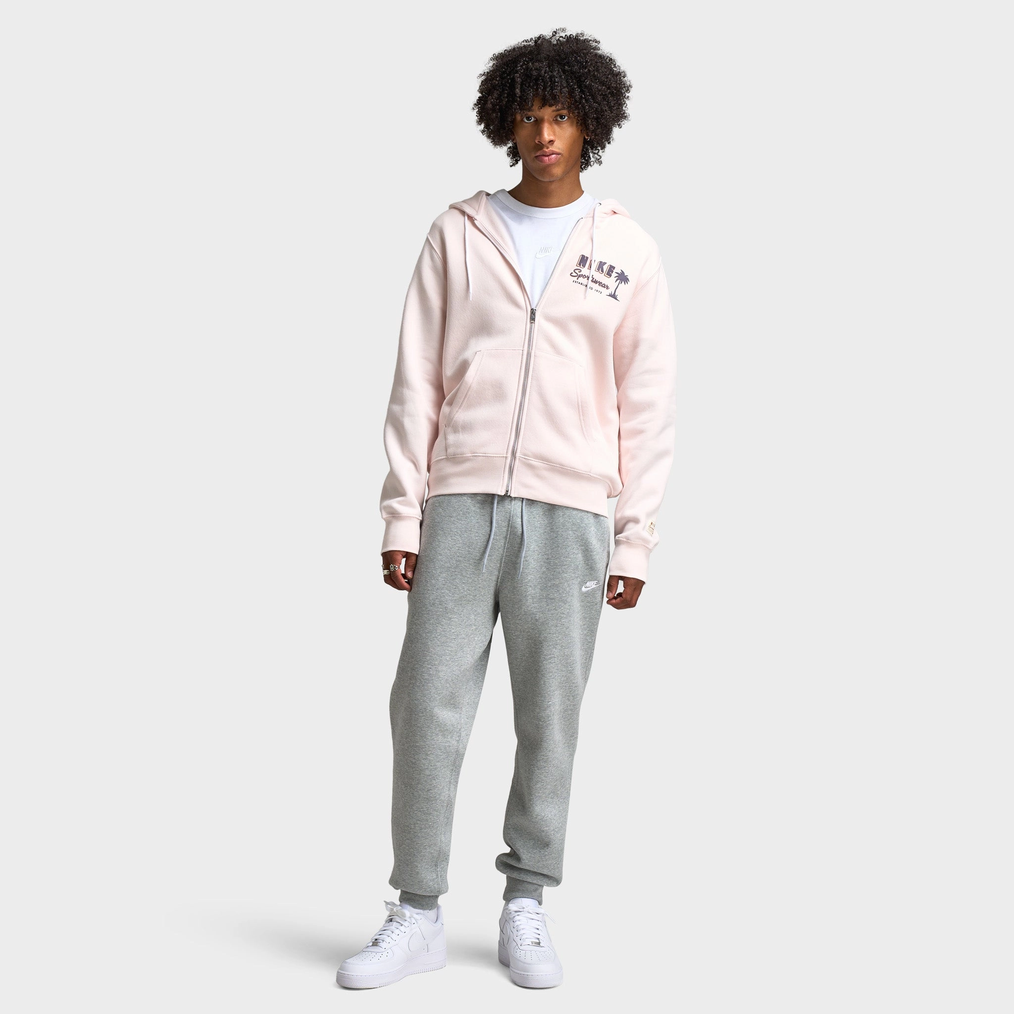 Nike Club Fleece Joggers Dark Grey Heather / Light Smoke Grey - White