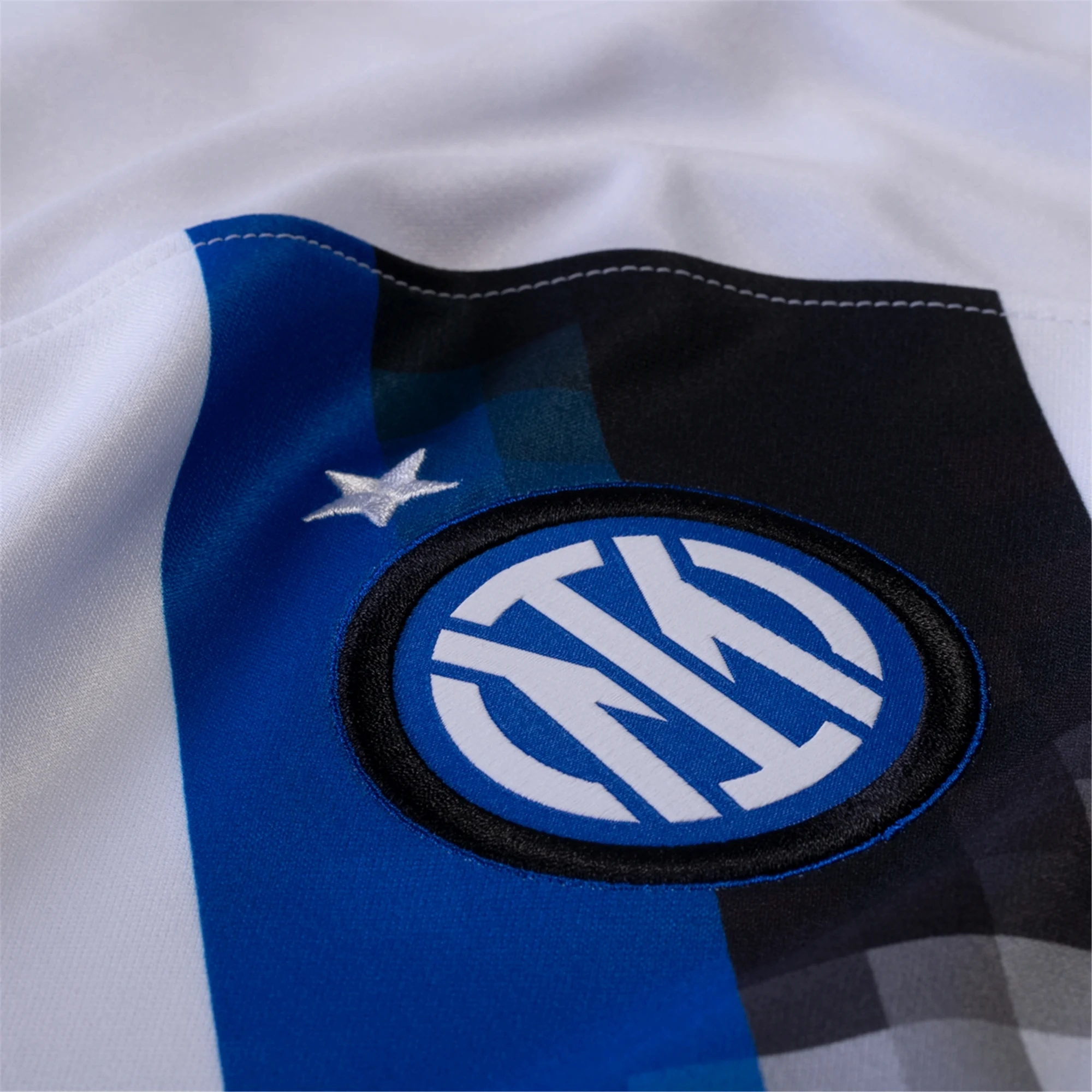 Nike Inter Milan Kristjan Asllani Away Jersey w/ Series A   Copa Italia Patches 23/24 (White/Lyon Blue)