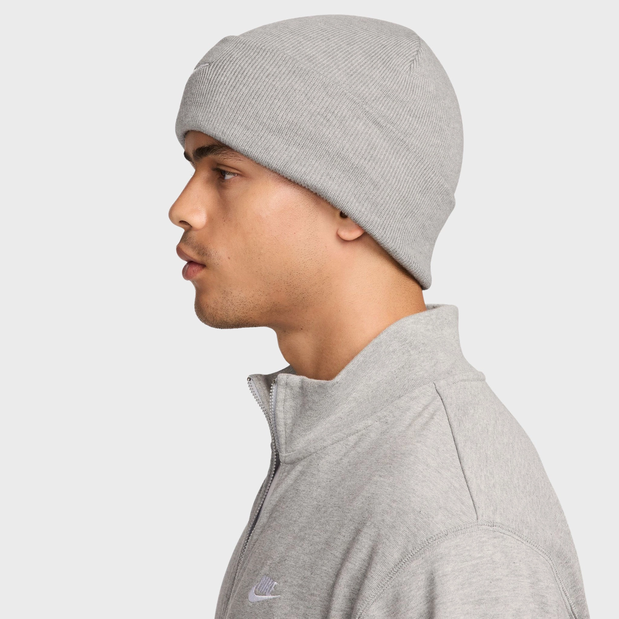 Nike Peak Swoosh Beanie Grey Heather / White