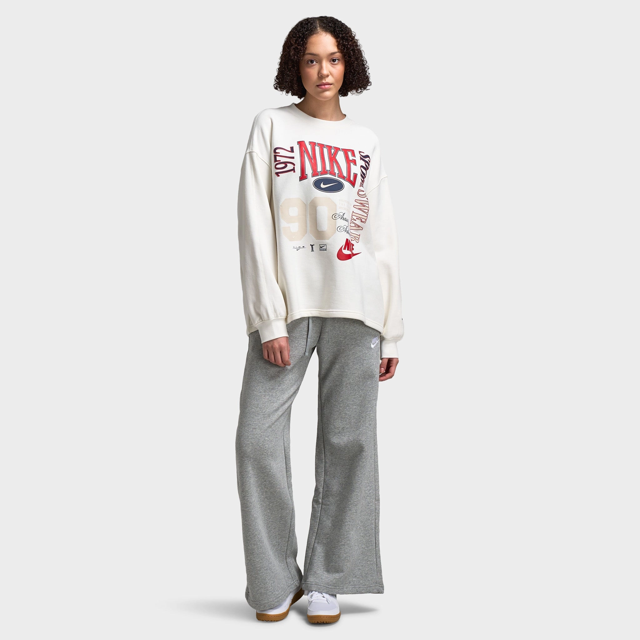 Nike Sportswear Women's Fleece Crewneck Sweatshirt Sail / Black