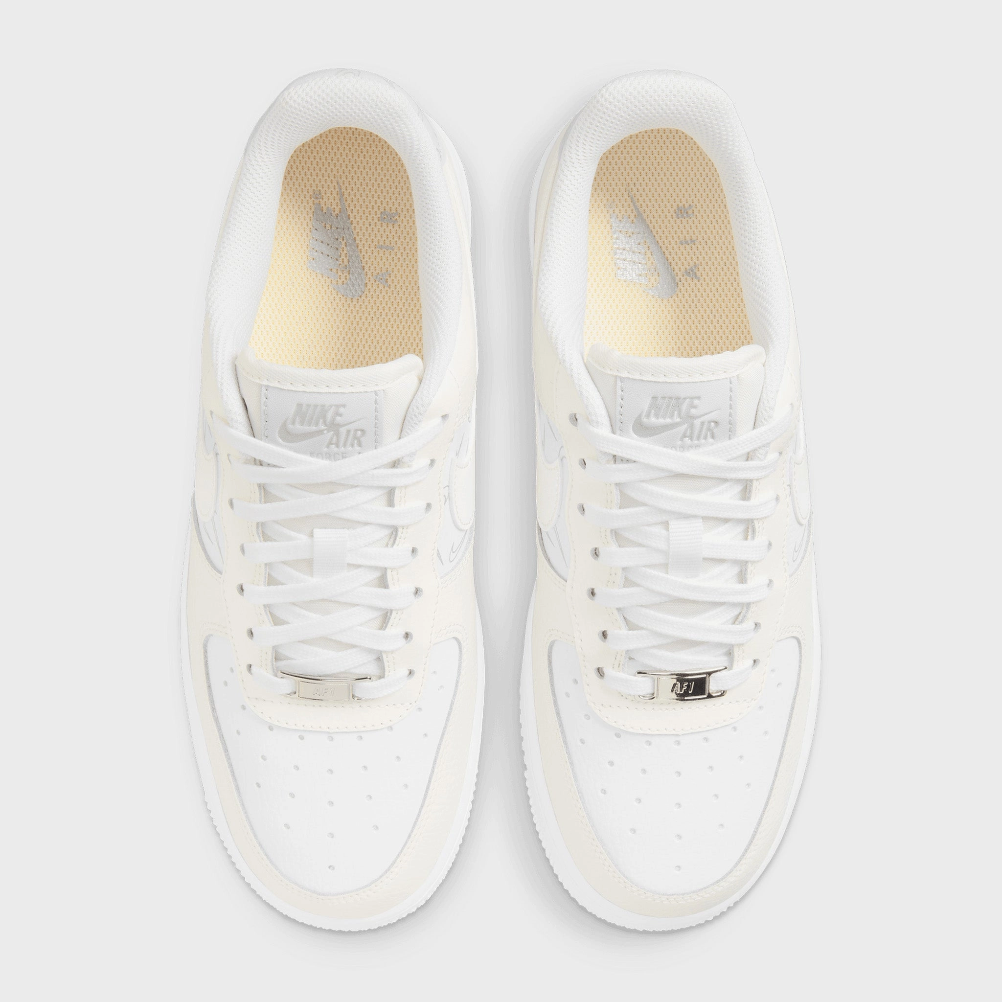 Nike Women's Air Force 1 `07 Sail / White - Pure Platinum