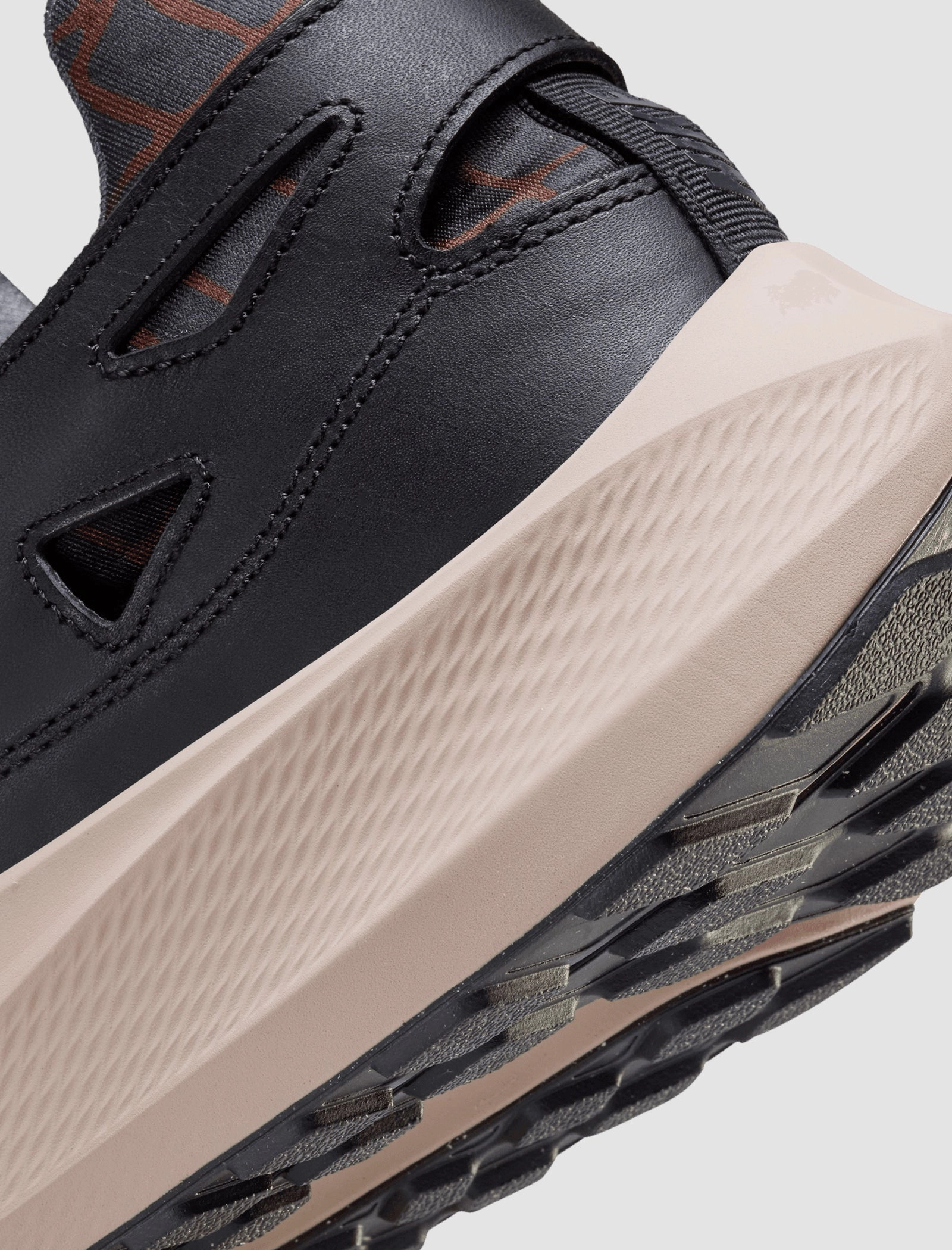 PATTA AIR HUARACHE BLACK/COOL GREY