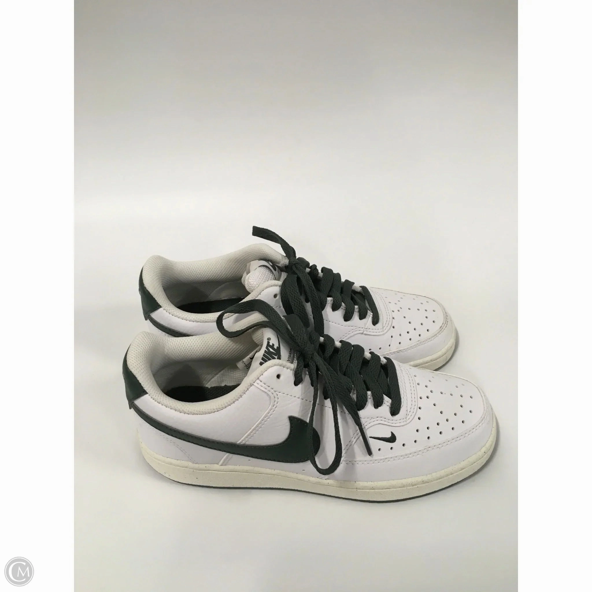 Shoes Athletic By Nike In Green & White, Size: 7