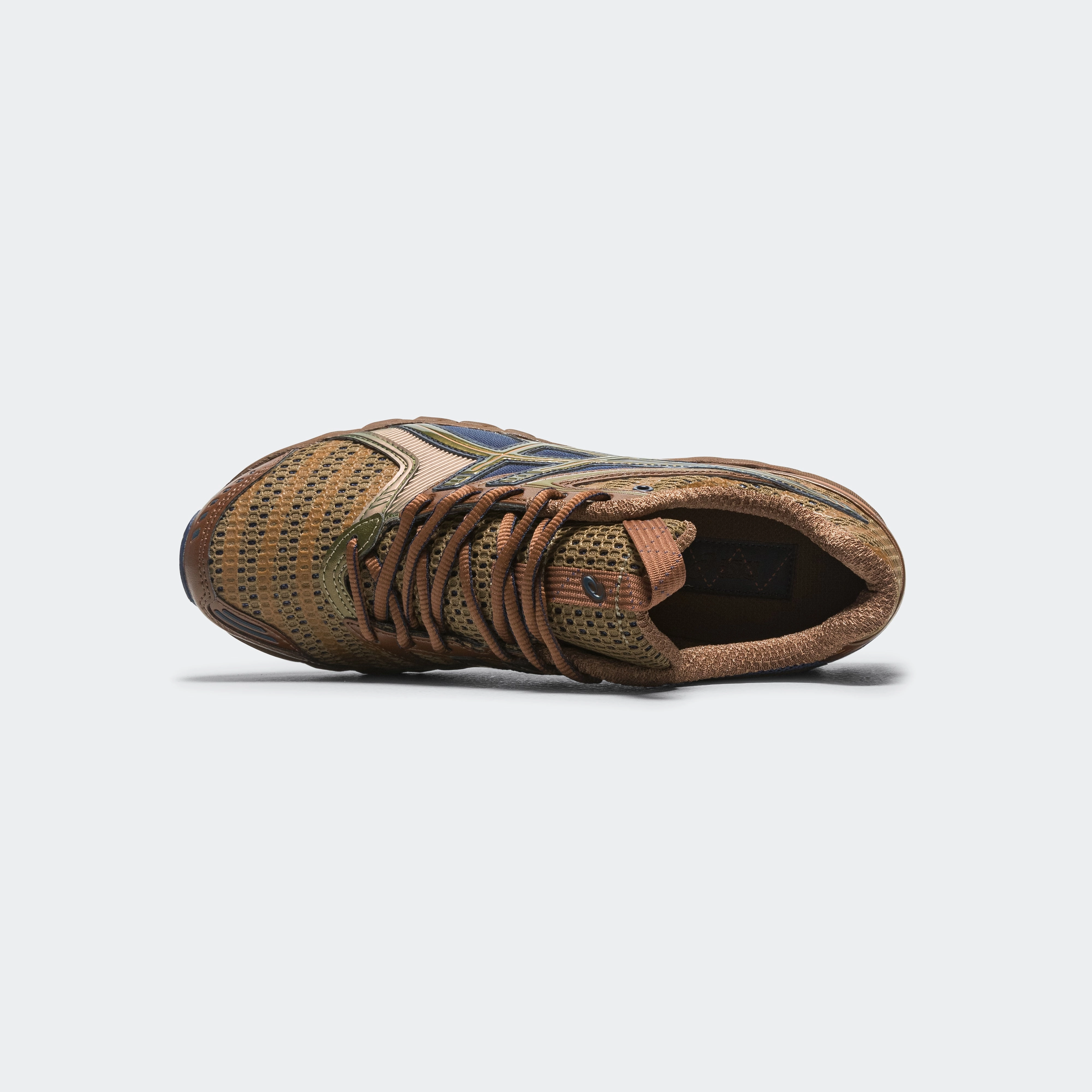 UB9-S GEL-DS Trainer 14 - Desert Camp/Piquant Orange