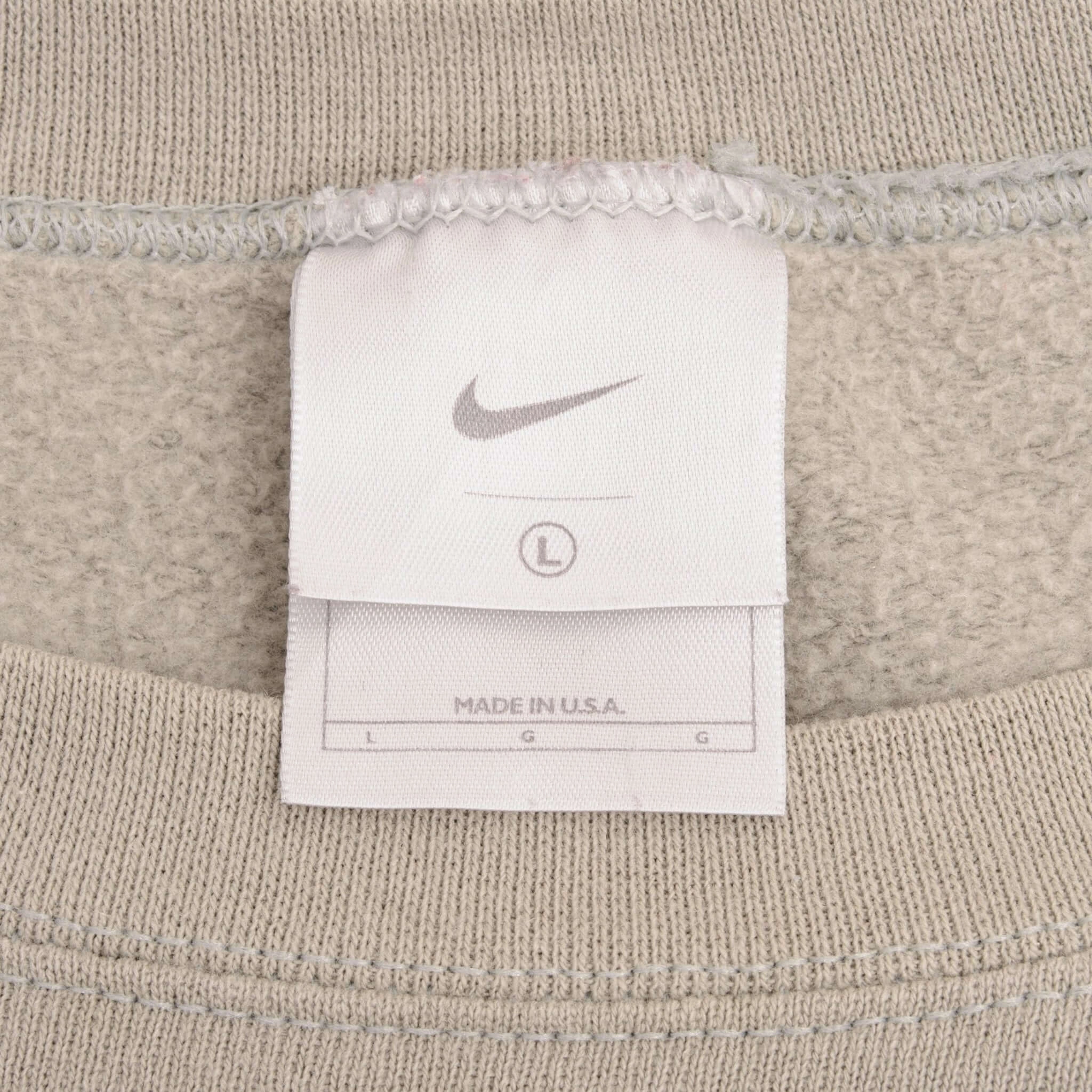 VINTAGE NIKE CLASSIC SWOOSH BEIGE SWEATSHIRT 2000S SIZE LARGE MADE IN USA