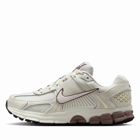 Women's Nike Zoom Vomero 5 - Sail/Mink Brown